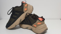 Adidas tenisice ZX22 br.41 1/3