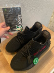 Adidas Yeezy broj 42 NOVE