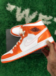 Air jordan 1 mid electro orange