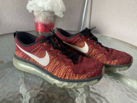 Nike Flyknit Max 42.5