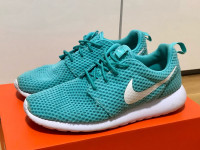 Nike Roshe patike - broj 43