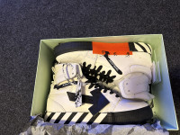 Tenisice Off White 42 NOVE