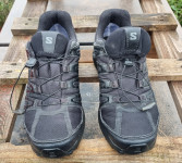 SALOMON goretex 44 2/3