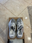 Yezzy boost 350 v2 zebraa