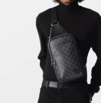 Louis Vuitton

Avenue Slingbag NM Damier Graphite