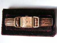 Art deco  LORD  ELGIN , original bakelit kutija !