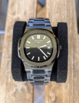 Patek Philippe Nautilus crni automatski muški sat