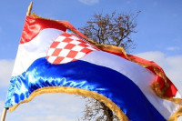 Hrvatska zastava s resama 100x200