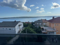 APARTMAN CRIKVENICA 63,88M2 - NOVOUREĐEN