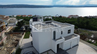 CRIKVENICA - novogradnja s bazenom