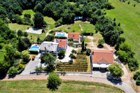 Istra, Žminj, Kompleks obiteljskog imanja na 10 000 m2