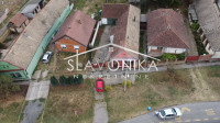 Stambeno - poslovna zgrada, Bršadin, 160 m2, na 2390 m2 parceli