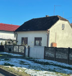 Kuća: Otrovanec, 80.00 m2