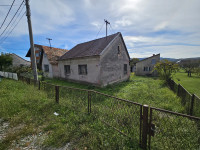 Kuća: Petrinja, 76.00 m2