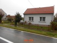 Kuća: Veliki Grđevac (Pavlovac), renovirana, namještena, 8.958 m2!