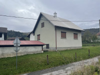 Kuća: Vode, 200.00 m2