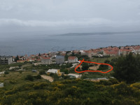 Obradivo zemljište-otok Brač-Bol