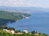 OPATIJA-POBRI GRAĐEVINSKO ZEMLJIŠTE S POGLEDOM NA MORE 2600m2 !!