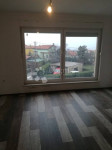 Poslovni prostor 104 m²