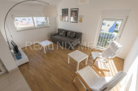 Privlaka- Apartman 76 m2, 2. KAT! 3 SP.SOBE!  90 m do mora!