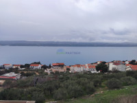 Prodaja Omiš, Apartmanska kuća od 500 m2 s pogledom na more