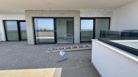 Rijeka,Donja Drenova-penthouse 3S+DB+50m2 terasa