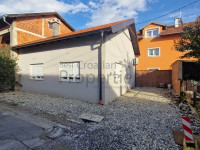 RUDEŠ - UREĐENA 4-SOB KUĆA OD CCA 110 m2, VRT 57 m2 (DVA PARKINGA)