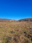 SLUNJ, PRIMIŠLJE- Zemljište od 86269 m2 s ruševnom kućom