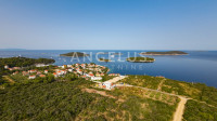 Šolta, Maslinica - građ.zemljište sa panoramskim pogledom