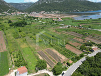 STON, PELJEŠAC - Poljoprivredno Zemljište s Ruševinama