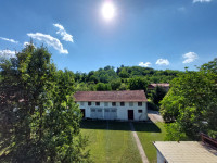 Dvije kuće (890 m2) sa velikom okućnicom u Adamovcu (Jesenovec)