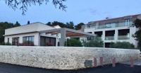 Vila i luksuzni apartman prvi red uz more, Sutivan - Brač