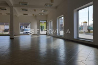 Vinkovci, Centar, prostrani poslovni prostor 202 m2, prizemlje