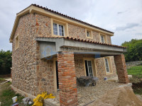 VRBNIK- RISIKA -  VILA  S BAZENOM