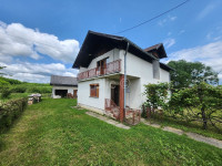 Vrginmost / Gvozd, kuća i okućnica od 1626 m2, 49.900 €