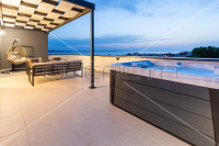 ZADAR, PENTHOUSE – Dvoetažni stan od 118 m² s krovnom terasom, pogledo