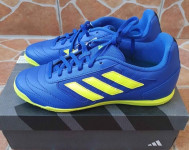 Tenisice za nogomet Adidas 41,5 - NOVO