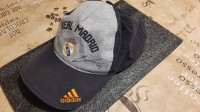 Real Madrid Adidas kapa sa autogramom Luke Modrića