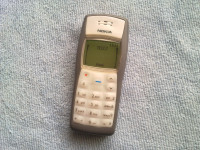 NOKIA 1100 (KAO NOVA) HR jezik, SVE mreže, NOVA baterija, Punjač