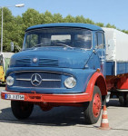 Branik za oldtimer Mercedes kamion