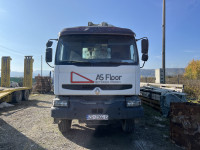 Renault Xerax pumpa za beton