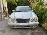 Mercedes w210 220 CDI dijelovi