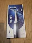 Oral-B električna četkica iO3 MATT BLACK NOVO