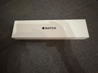 Apple Watch SE 2022 black / crni 44 mm