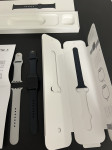 Apple Watch SE2 GPS 40mm Midnight Aluminium Case