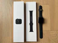 Apple Watch series 6 Space Gray Aluminum - 44mm