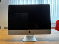 Apple iMac, 21.5", 2013. godina, odlično očuvan