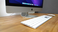 Apple iMac 27" 20,1 (5K Retina, 6-Core Intel i5 3,3GHz) 2020. g.