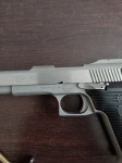 Pištolj Automag ll 22 magnum