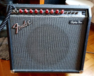 Fender Eighty-Five pojačalo